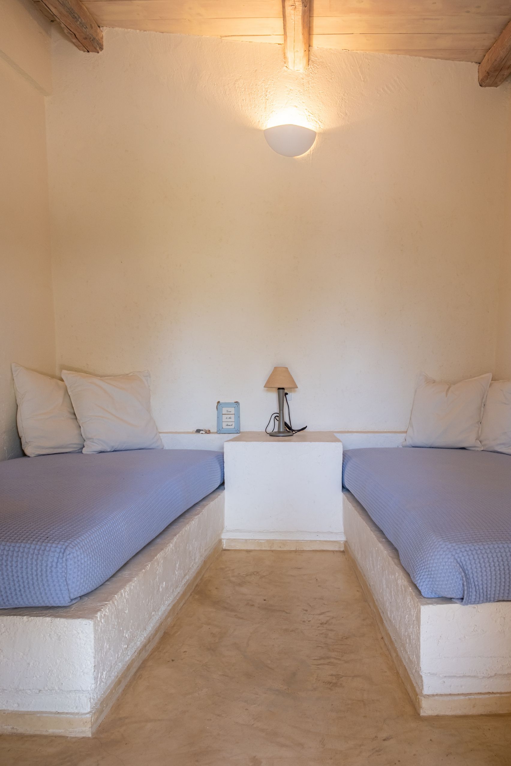 Twin bedroom from doorway